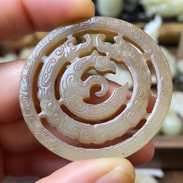 和田玉（糖玉）未镶嵌颈饰