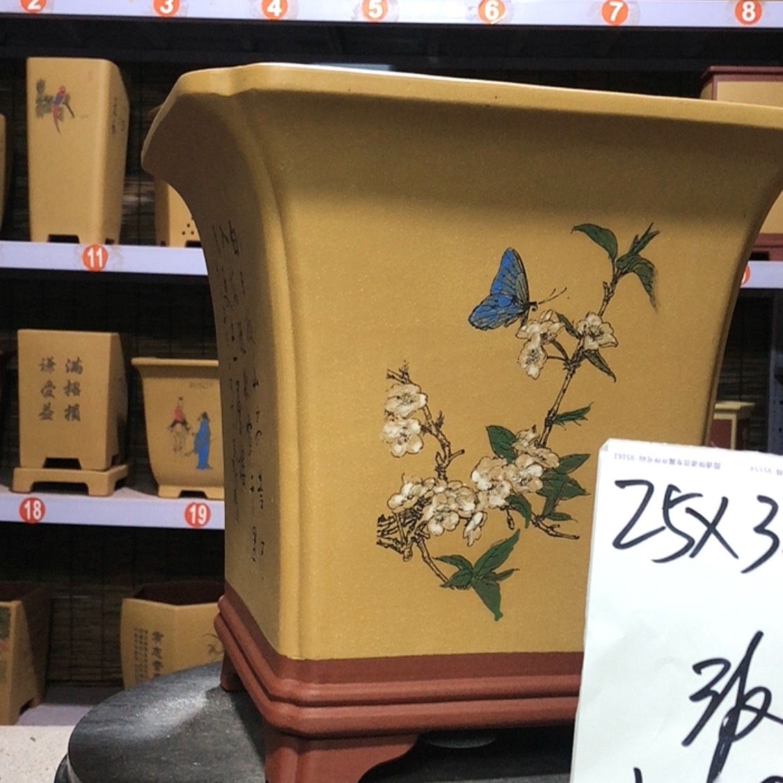 【闪购商品】紫砂花盆乐**娃
