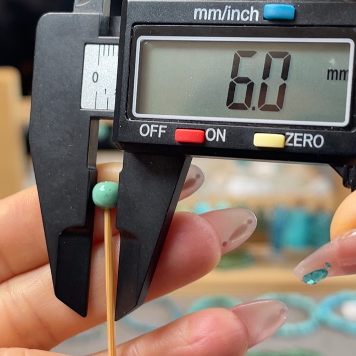 J***J绿松石未镶嵌珠宝奇石