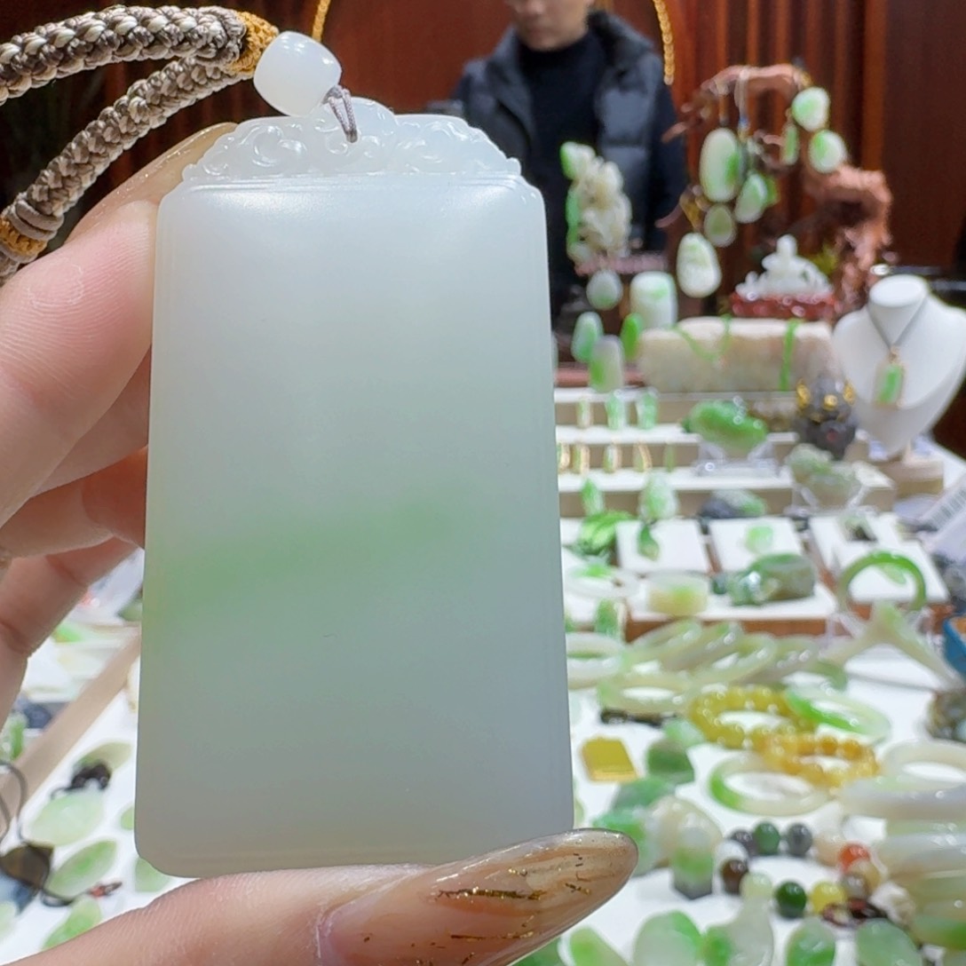 和田玉翠青无事牌未镶嵌