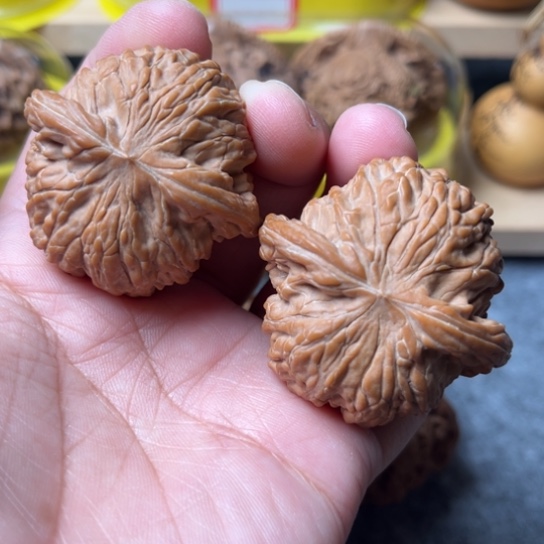 文玩核桃吊坠垣**兴磨盘43