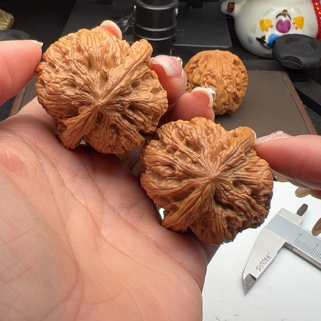 文玩核桃把件将军棒42