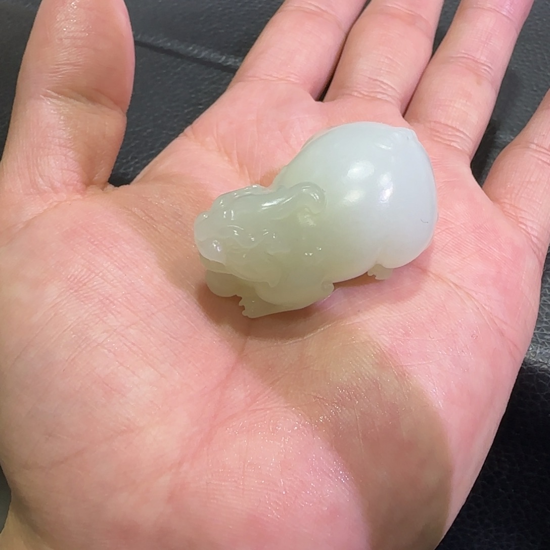 和田玉未镶嵌吊坠(赠链)