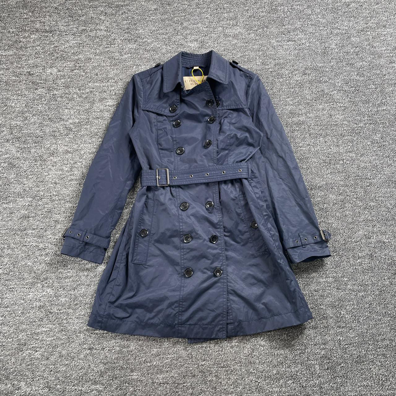 99新 BURBERRY/博柏利 8361深蓝色系带双排扣长袖风衣/40码/99新
