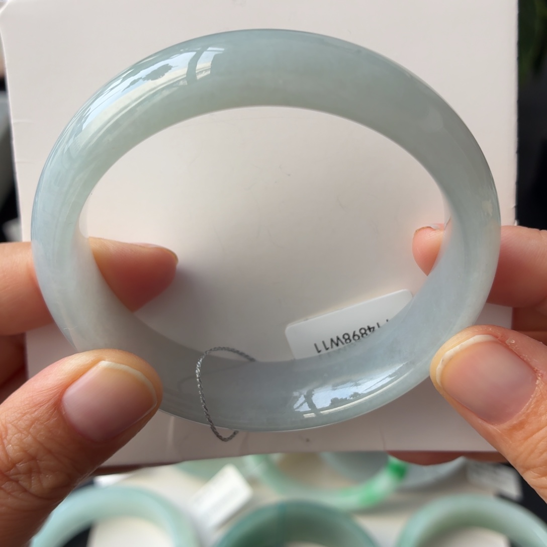 翡翠未镶嵌手镯天然