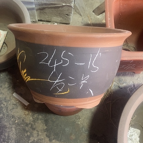 紫砂中国宜兴紫砂花盆，