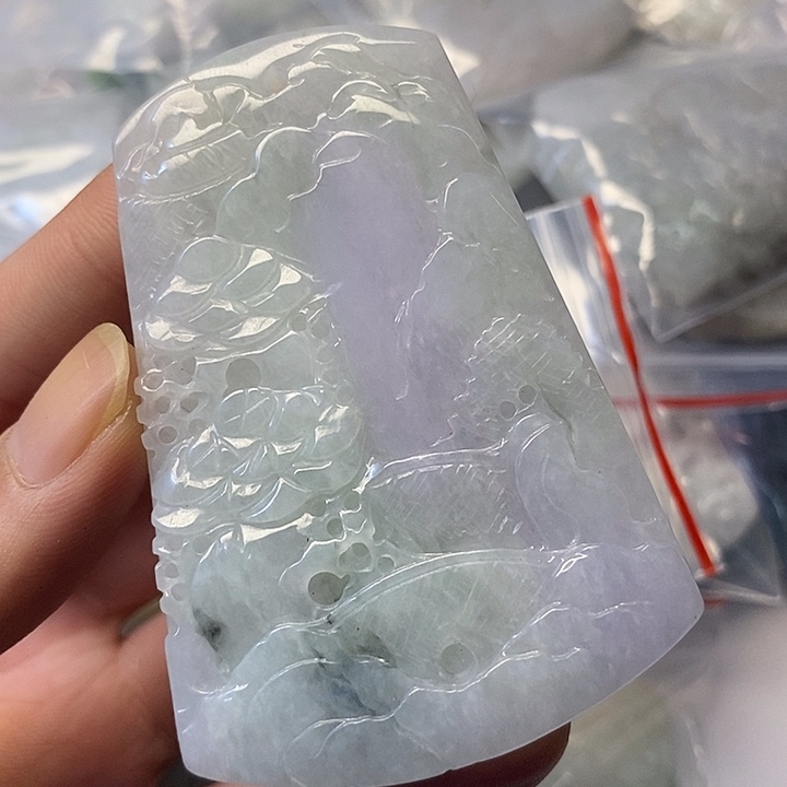 翡翠未镶嵌颈饰天然翡翠A货