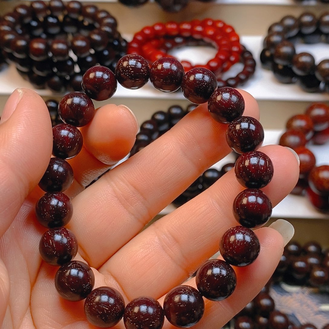 檀香紫檀（小叶紫檀）1.0满星