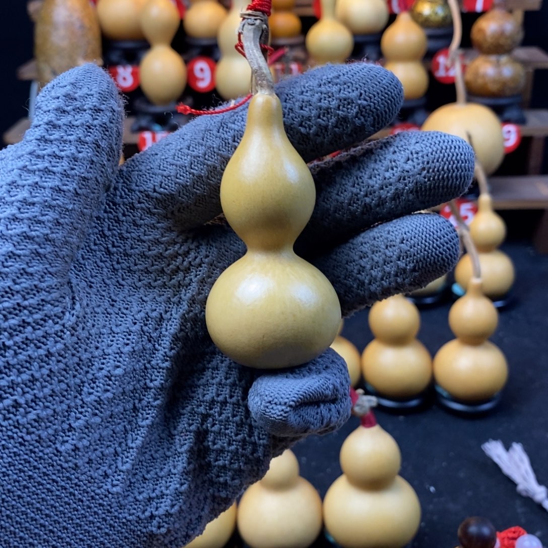 十***八一物一拍观音瓶一把