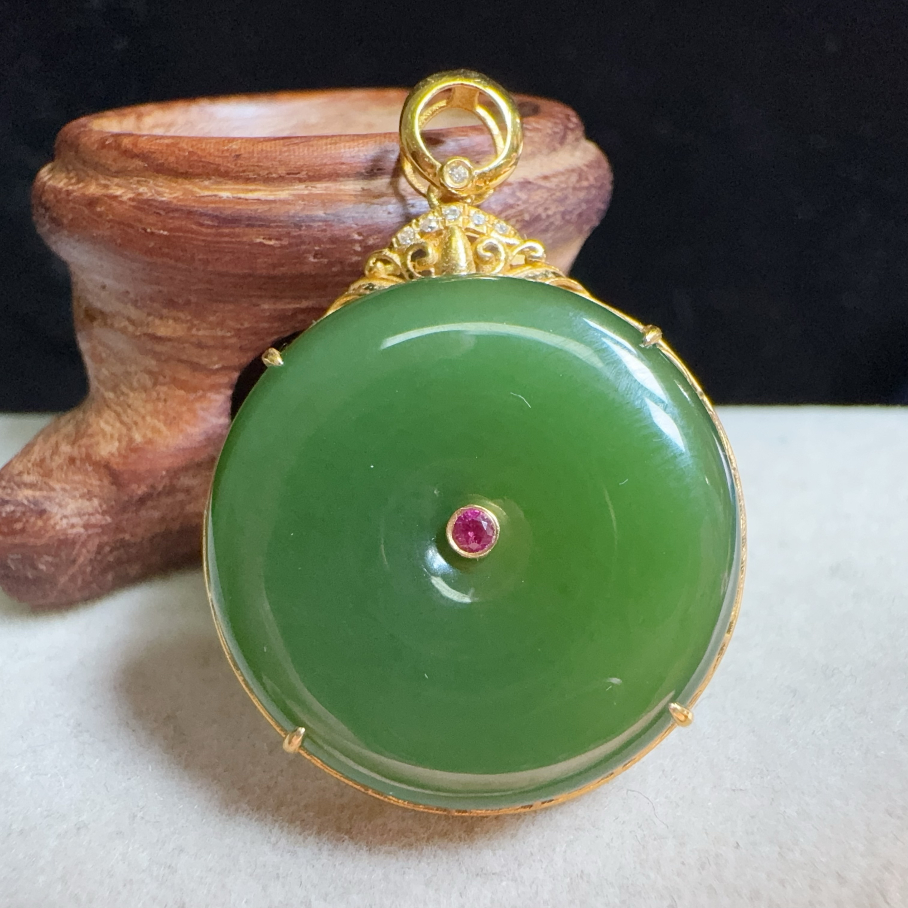 【伟伟鉴定】和田玉 碧玉 金镶 平安扣 吊坠23/6