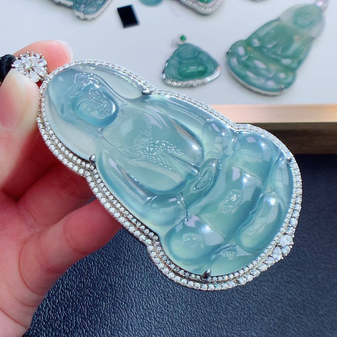 翡翠颈饰银S925镶嵌翡翠