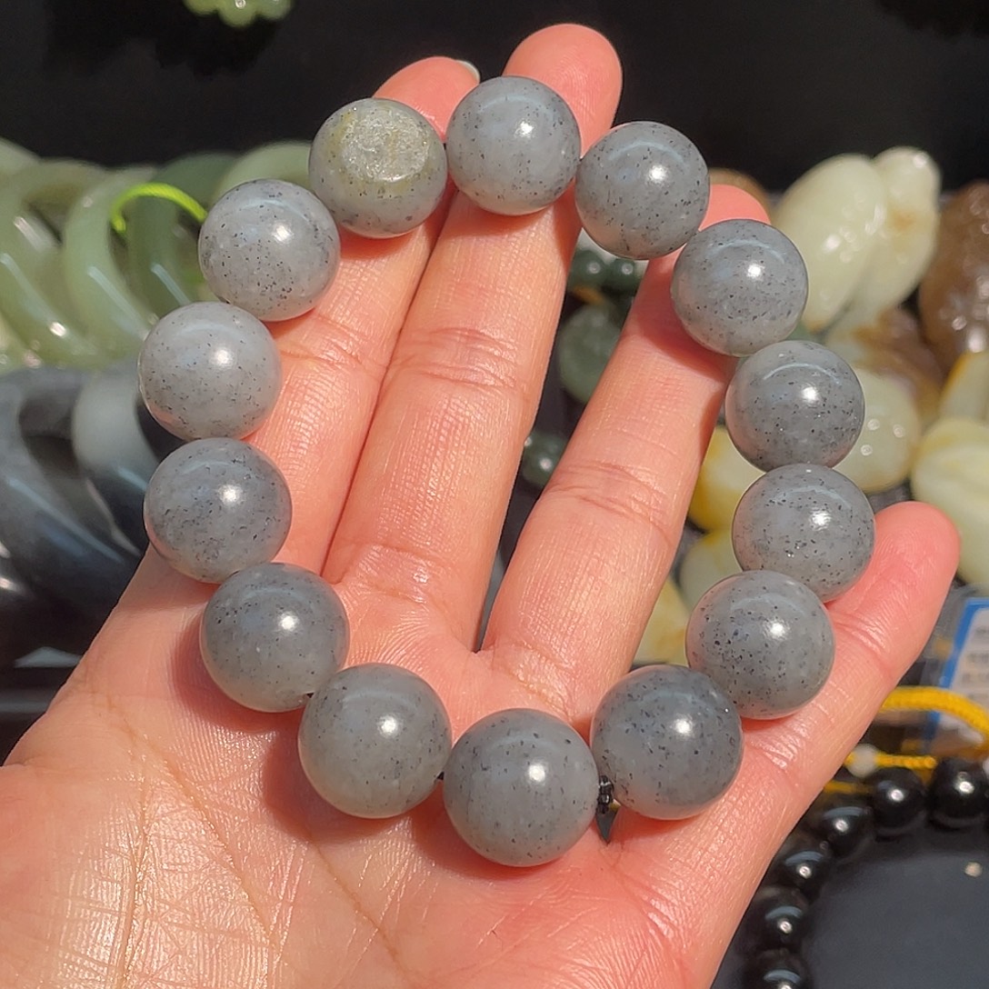 S***n和田玉未镶嵌手链和田玉子料青花点墨卡16