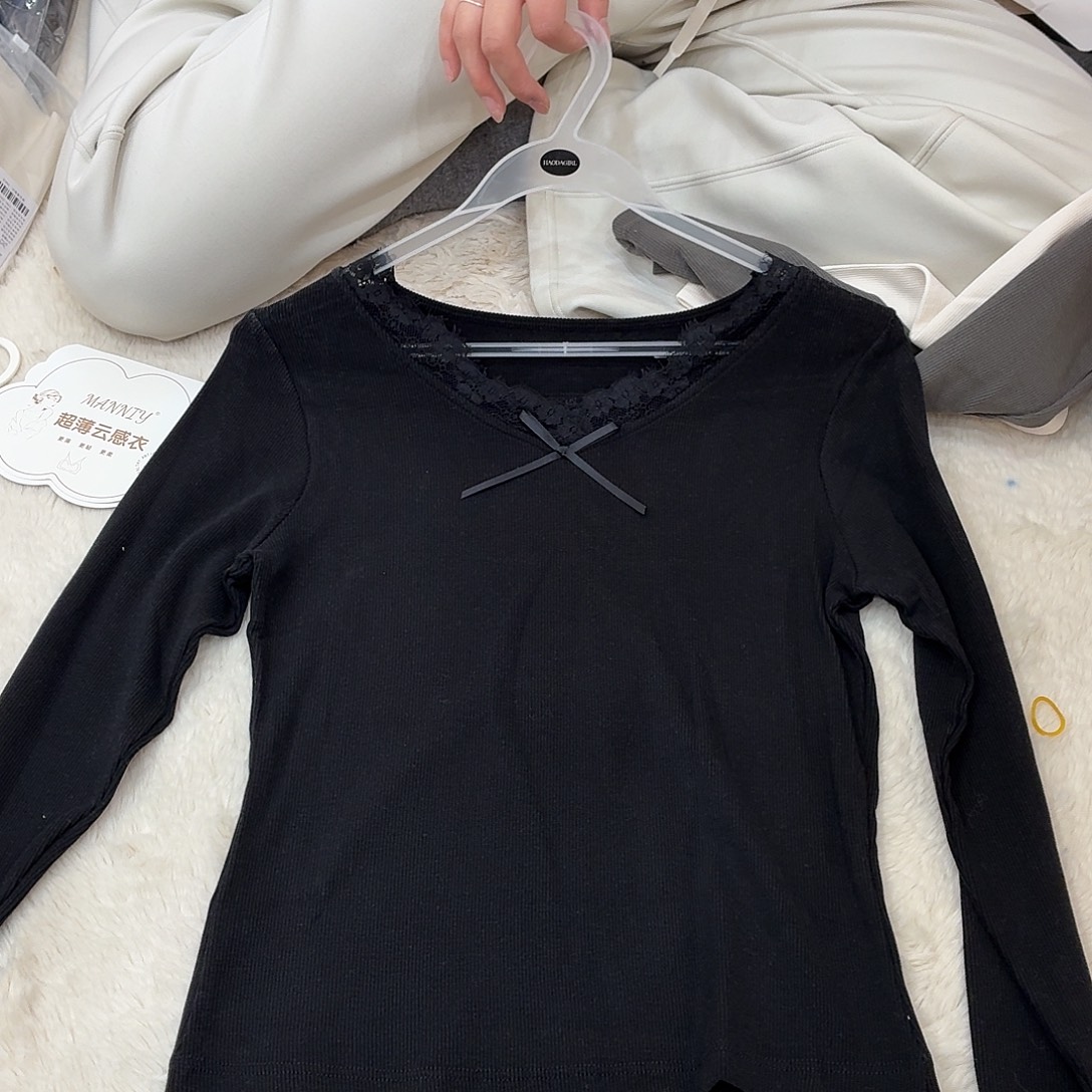 棉黑色蝴蝶结长袖打底，90-130斤