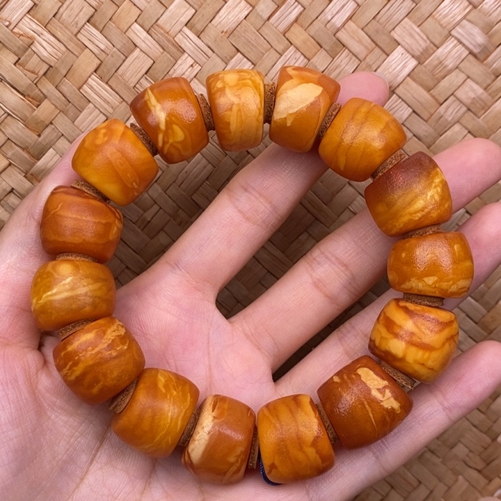 蜜蜡未镶嵌裸石蜜蜡M