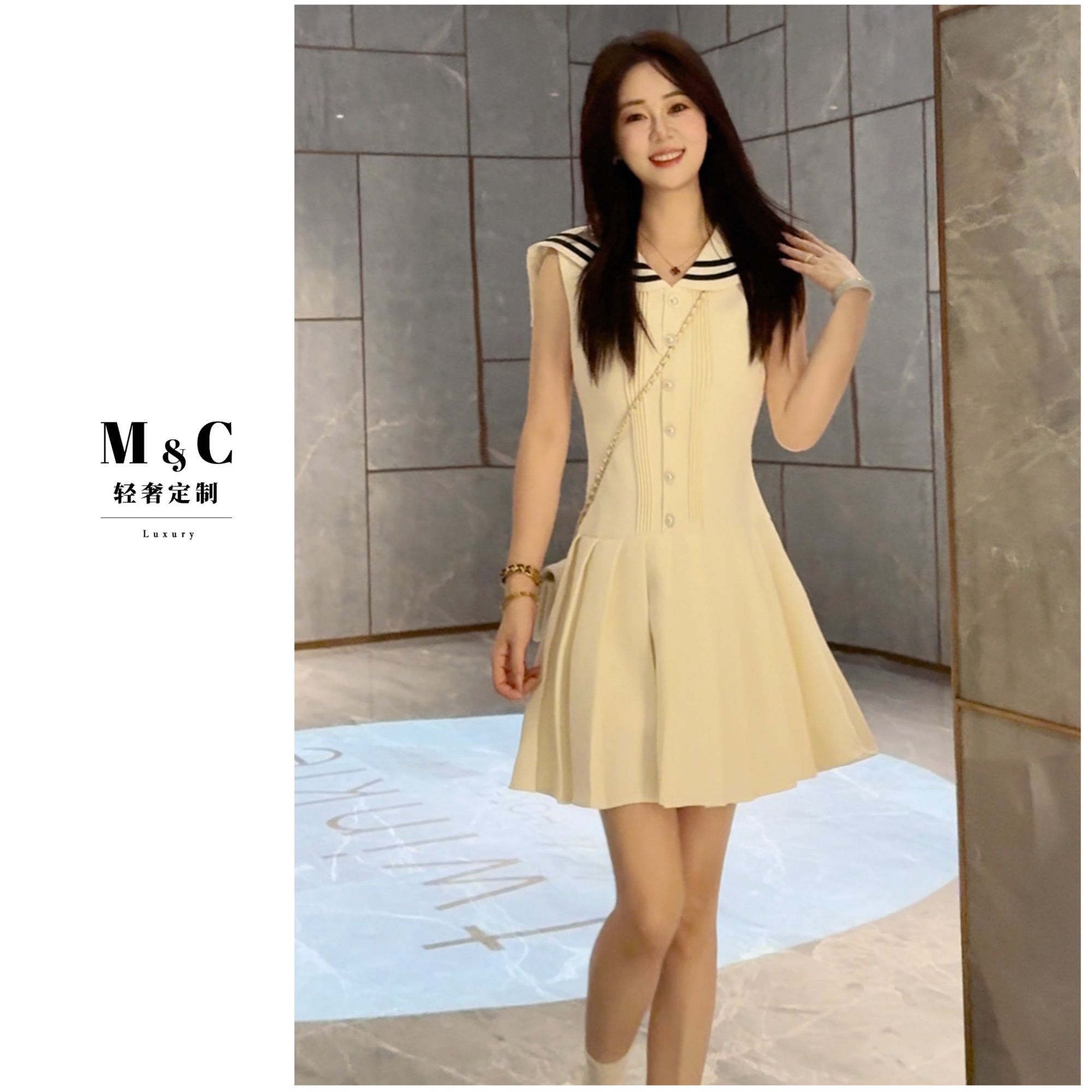 【梦成专属】海军领2025夏季显瘦学院无袖气质连衣裙