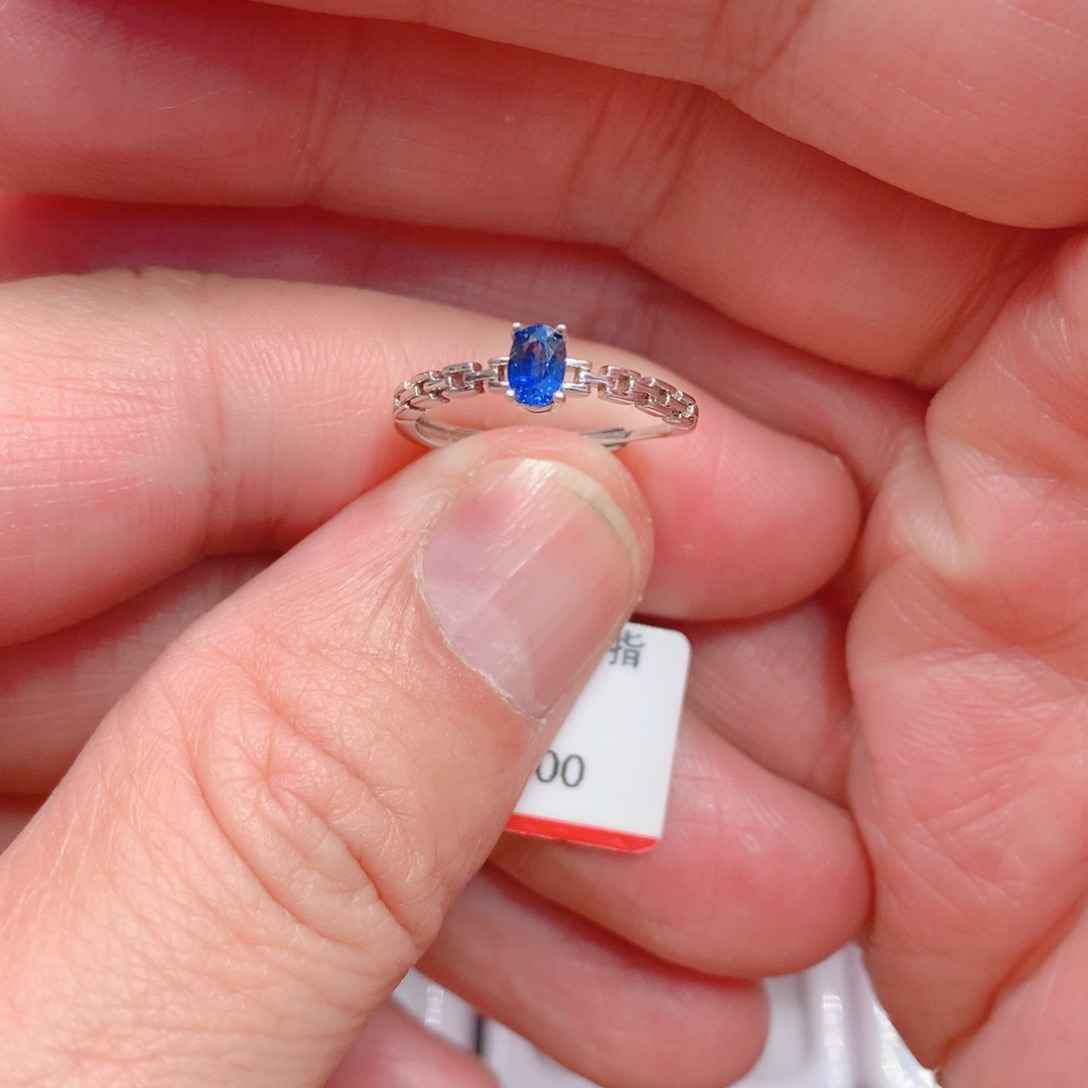 蓝宝石戒指银S925镶嵌
