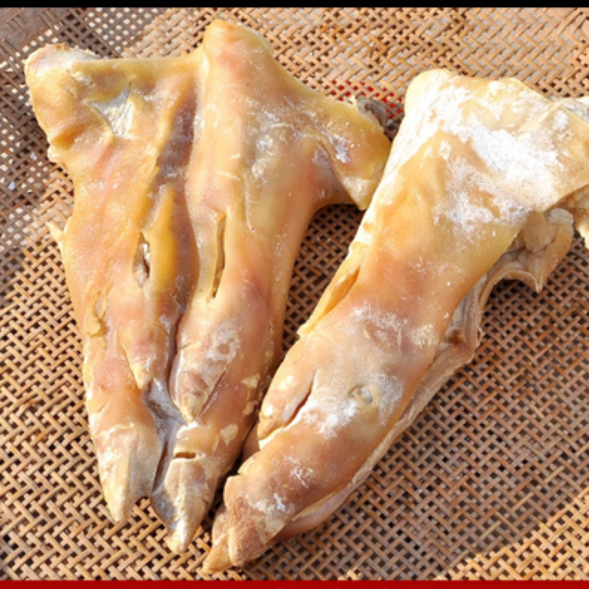 小二妞亲手制作农家咸香猪蹄