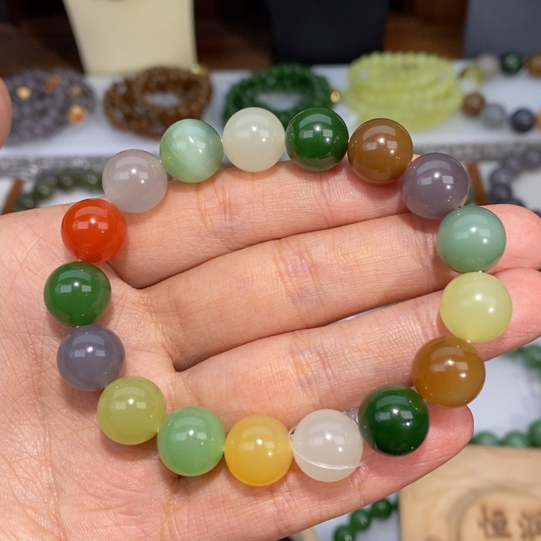 菲***啊和田玉未镶嵌手串卡12