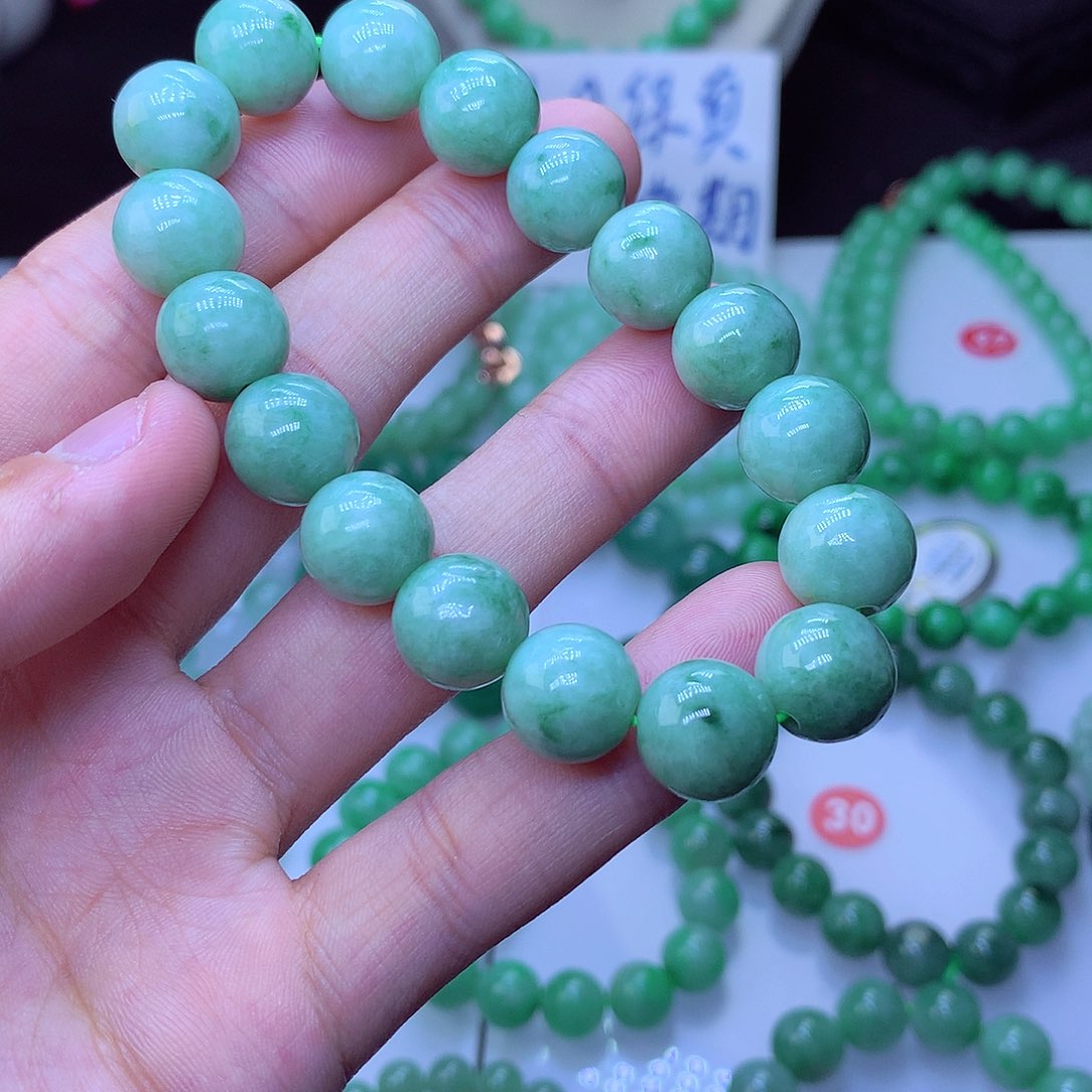 翡翠毛衣链未镶嵌