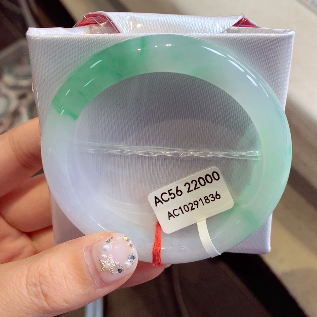 翡翠手镯未镶嵌L**a手镯77