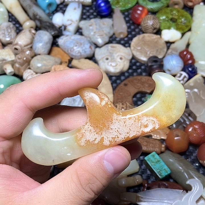 和田玉未镶嵌颈饰47