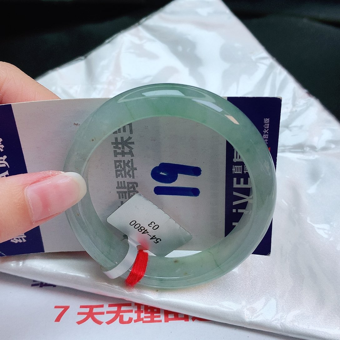 翡翠手镯未镶嵌缅甸天然a货翡翠手镯