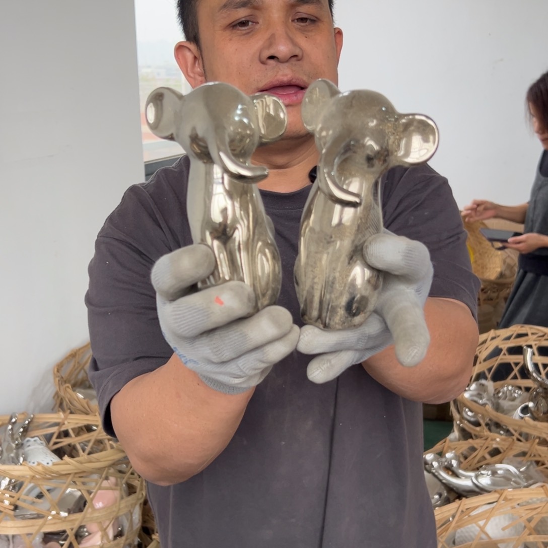 摆件76 号高中温工艺瓶（部分微瑕）