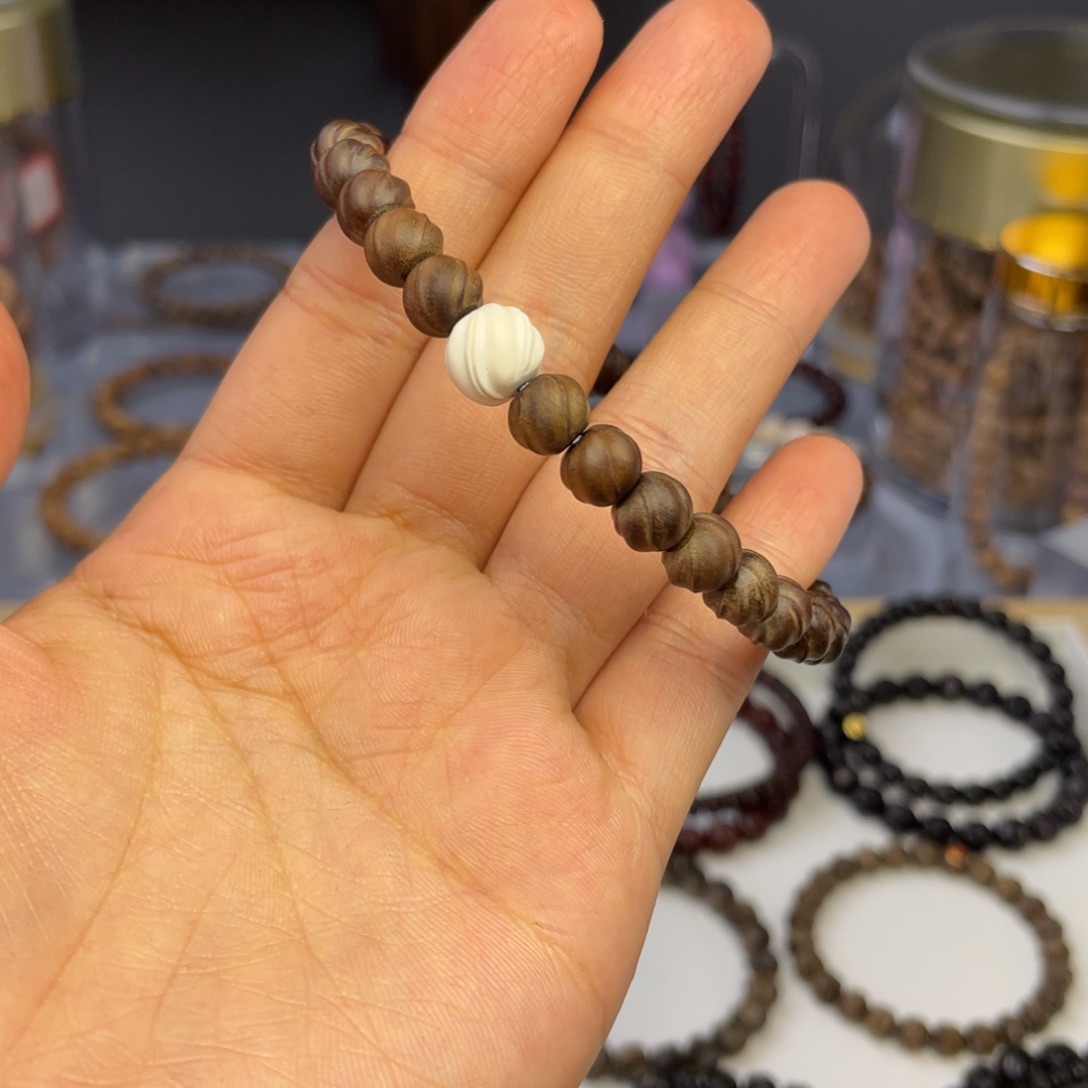 檀香木手串/手链1111111111