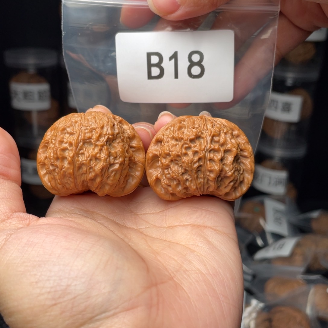 文玩核桃把件柚*41血麒麟