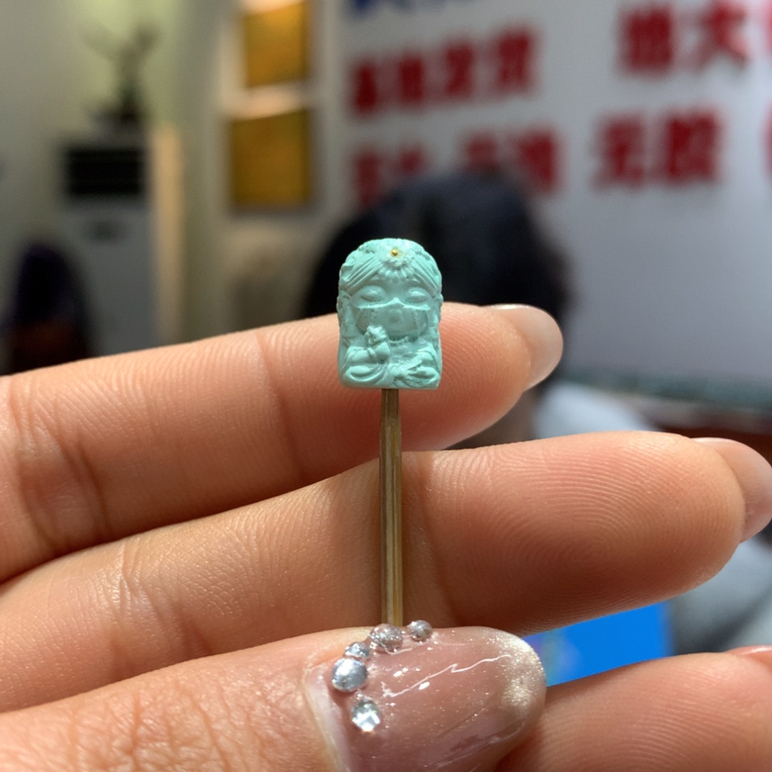 绿松石配饰未镶嵌