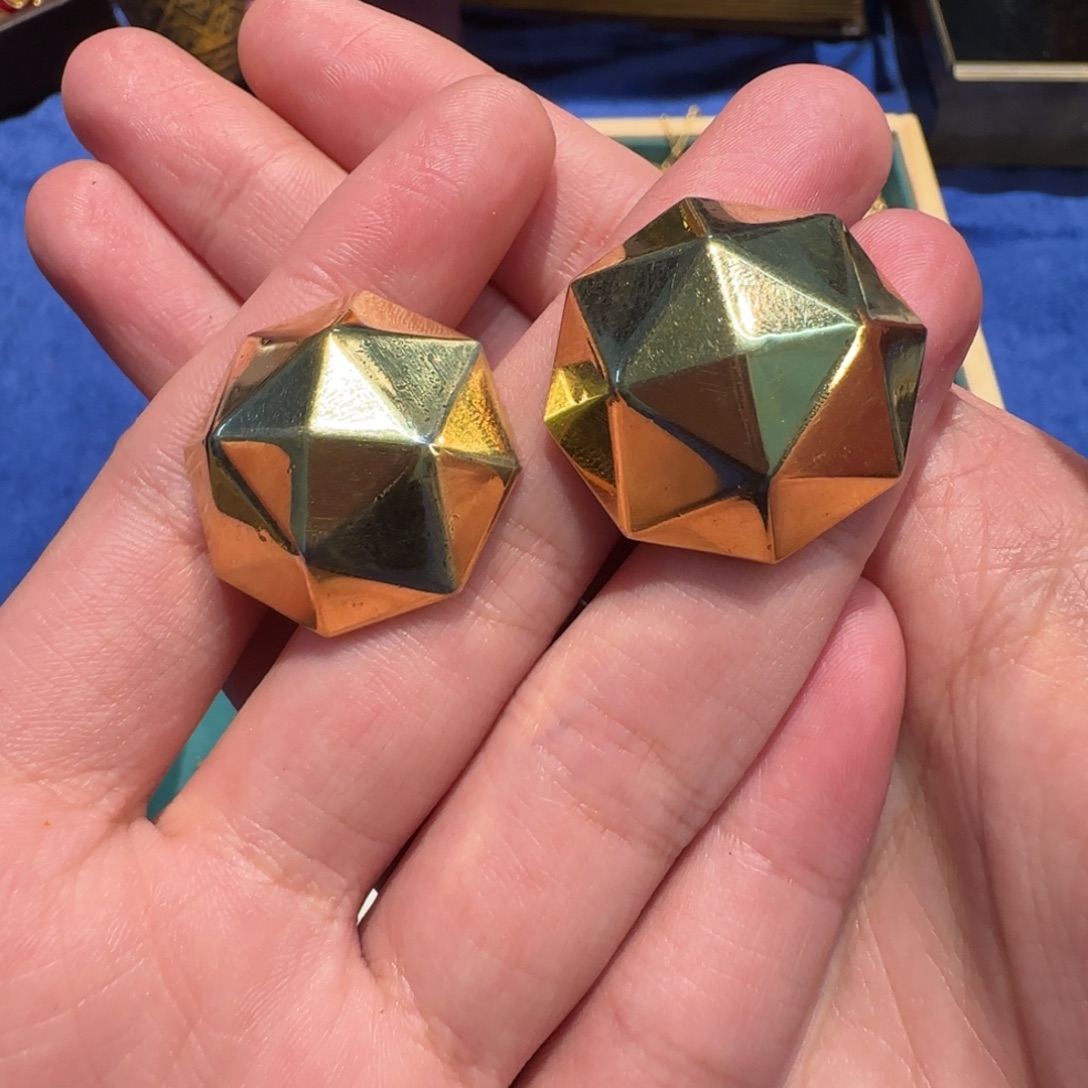 合成碳硅石纯铜瑕疵