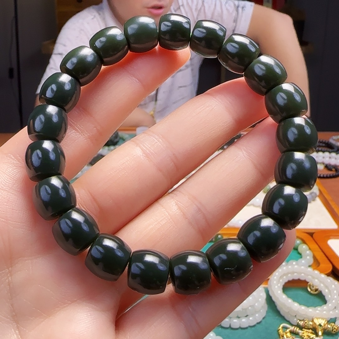 和田玉未镶嵌手链