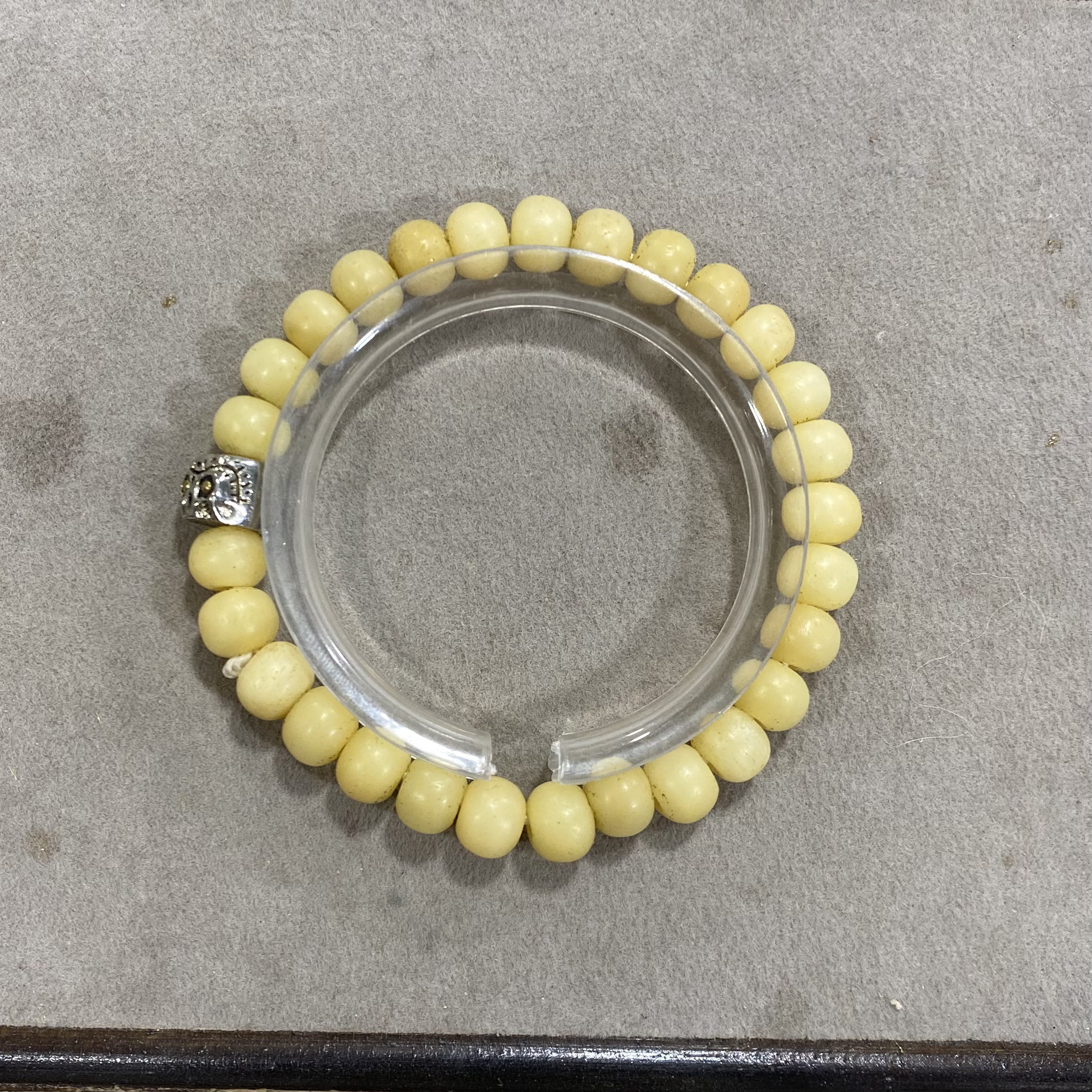 B270驼骨卡0.8单圈手串