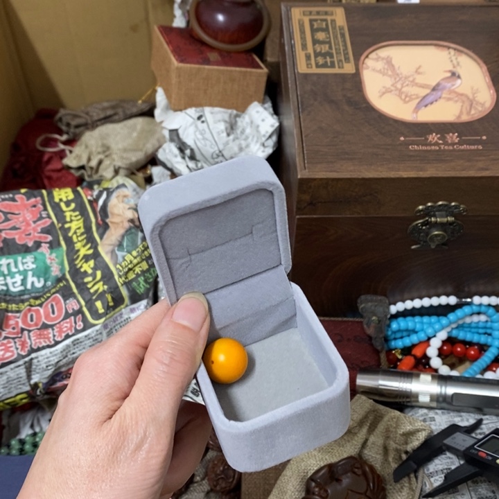 瓷片哈中古工艺品一件
