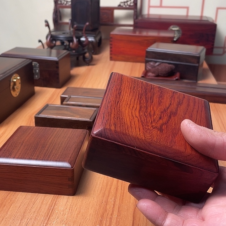 最***仔红酸枝木类面包盒