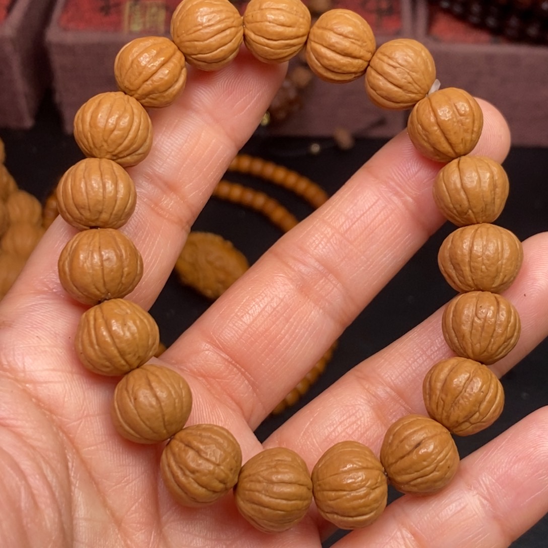 峰***）猴头核桃吊坠橄榄猴头