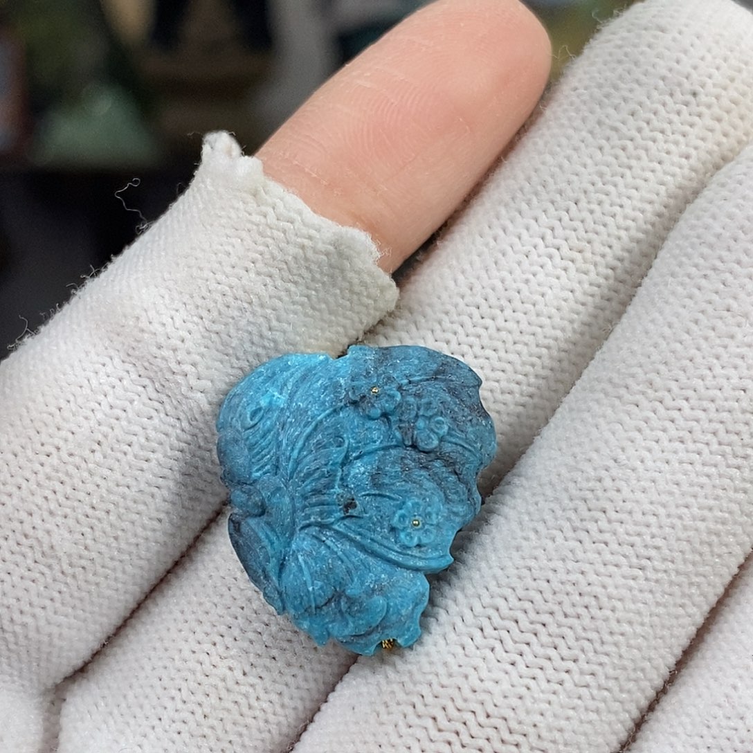 绿松石未镶嵌珠宝奇石