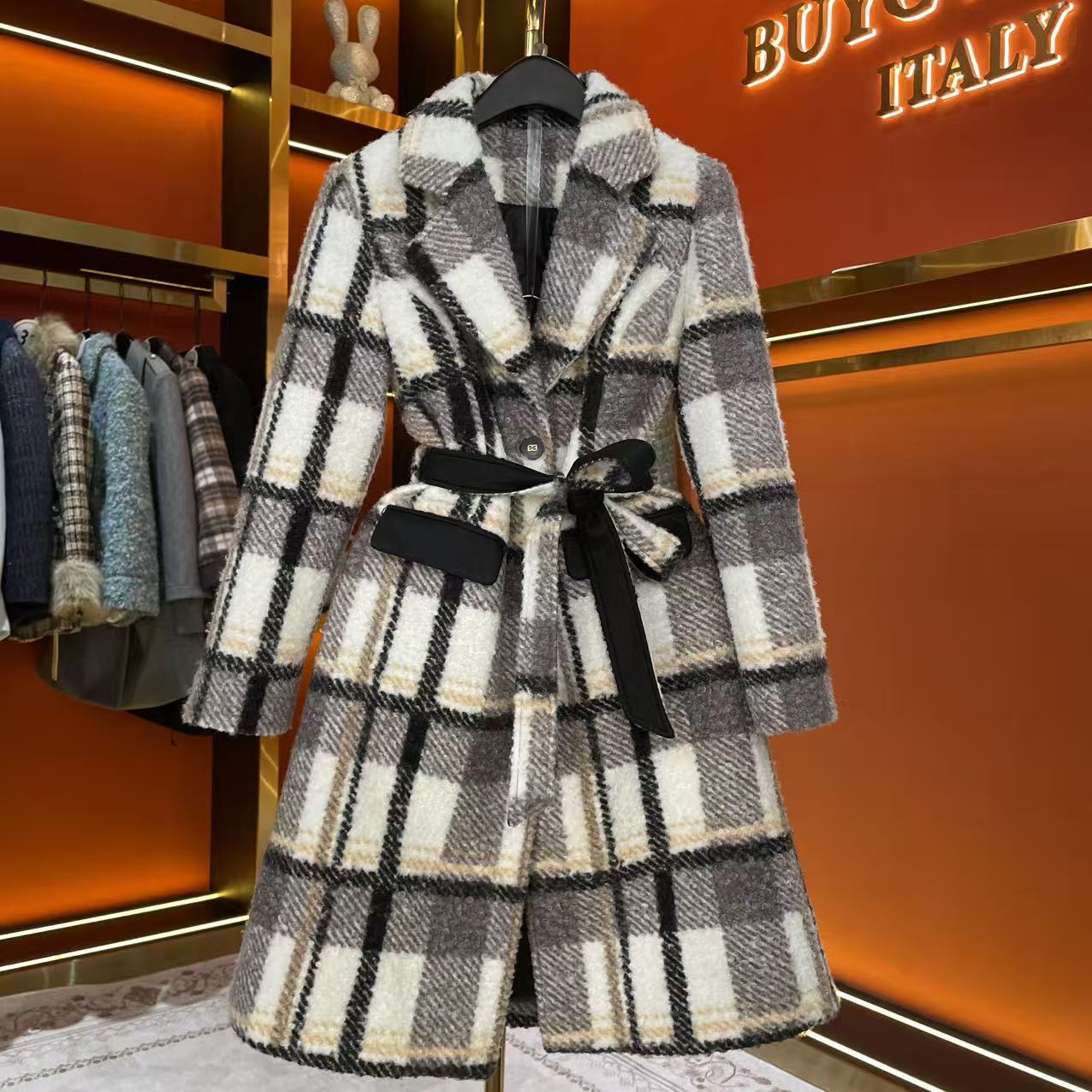 【桃子】设计师气质小白领冬季时尚女士收腰羽绒服 A043(备用10)