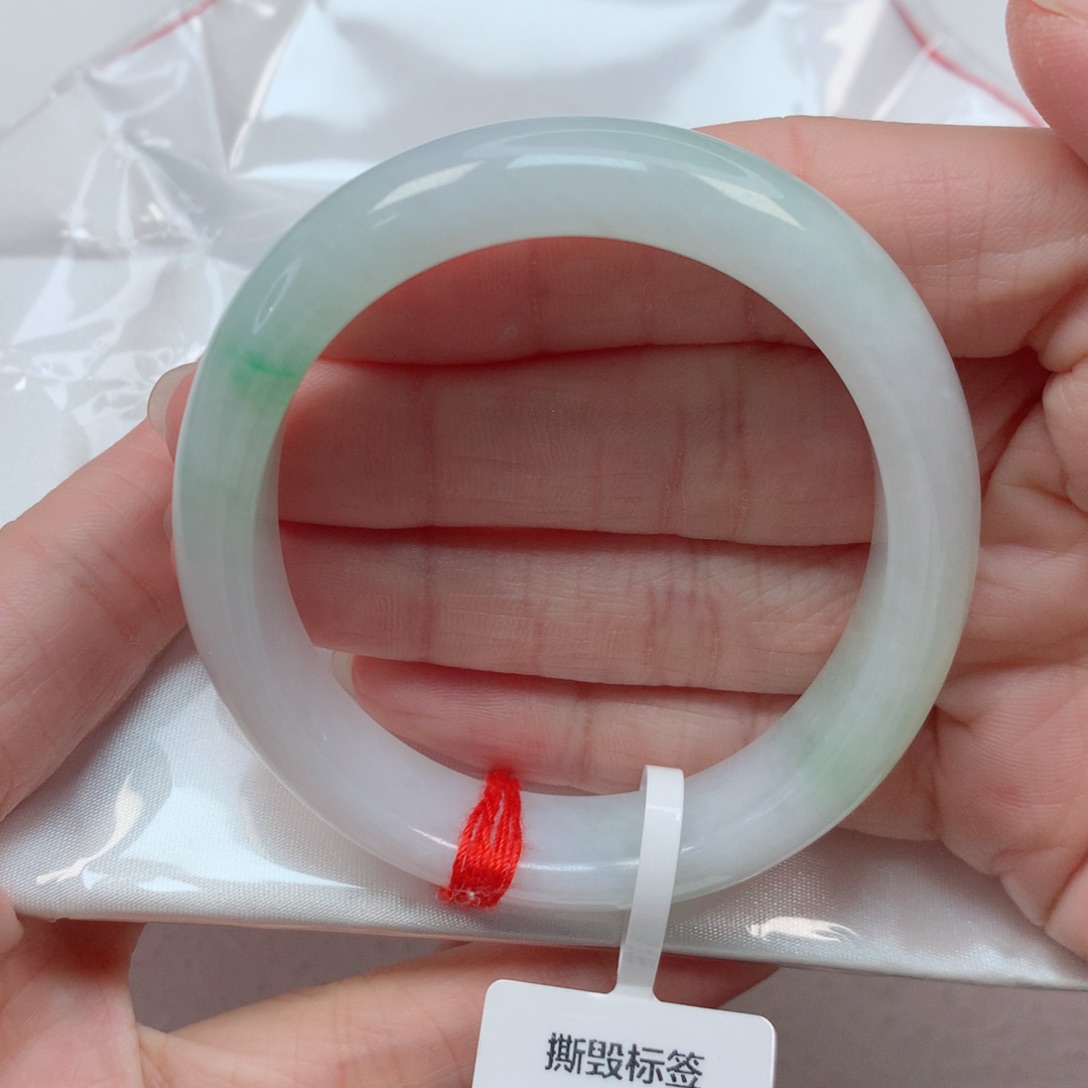 翡翠手镯未镶嵌53.8贵妃