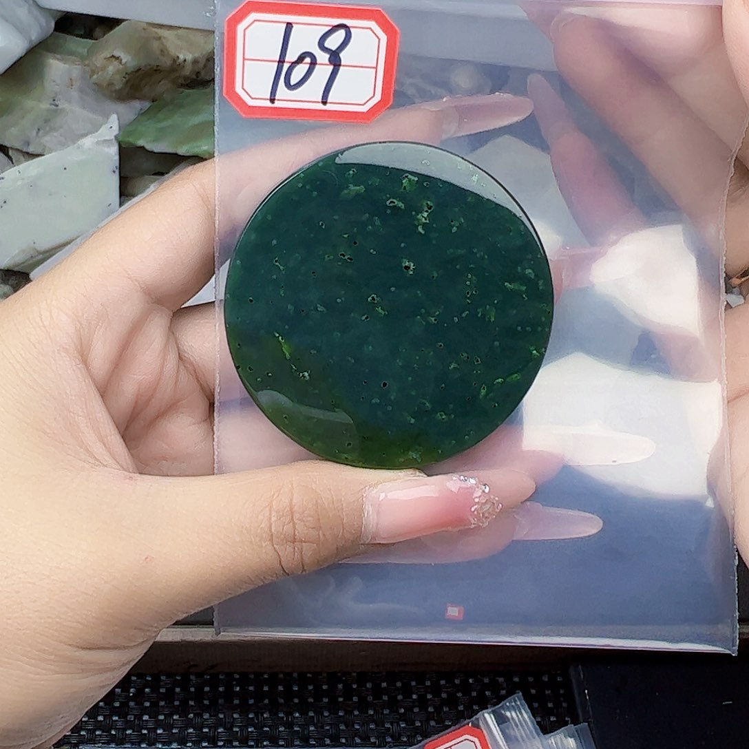 和田玉珠宝半成品未镶嵌