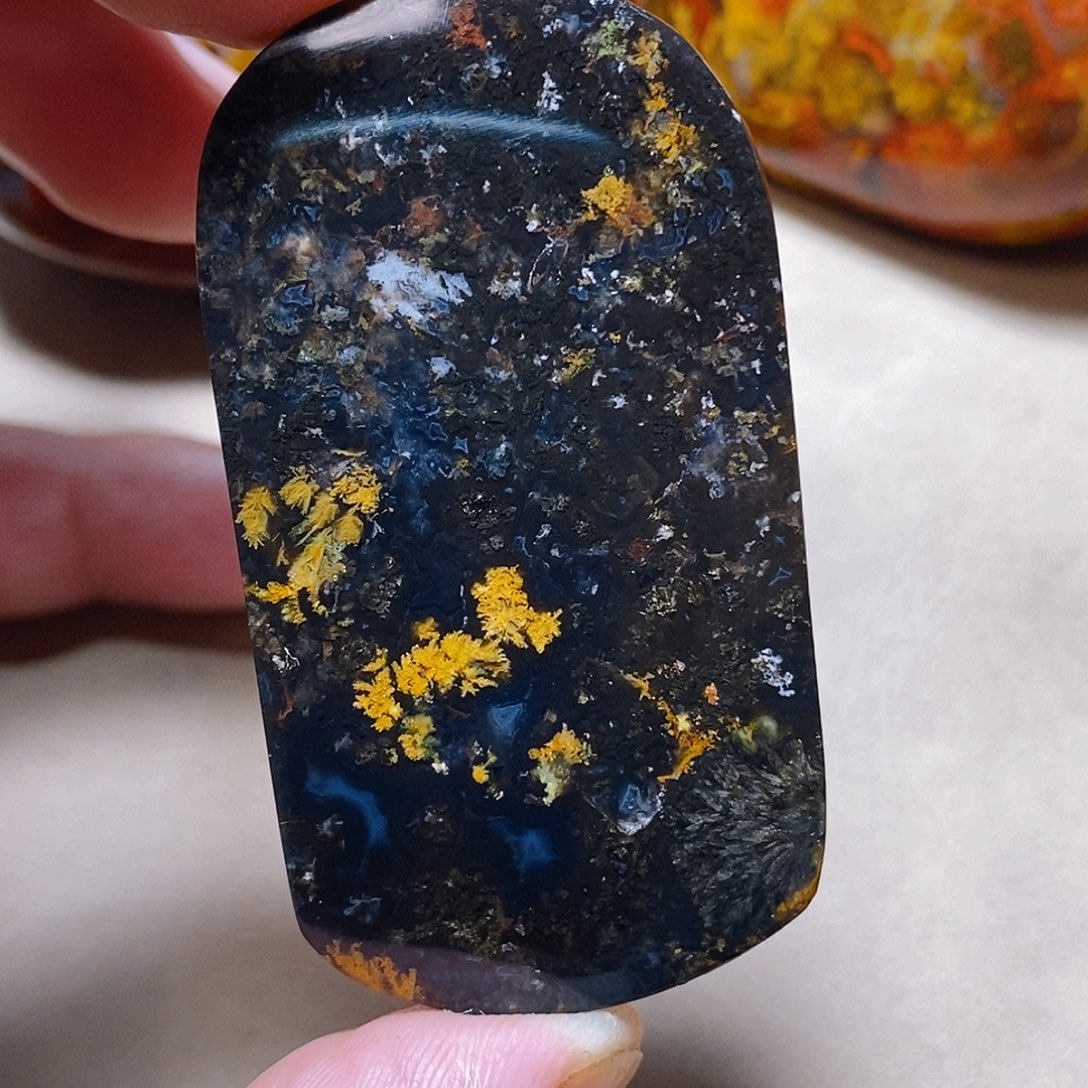 未镶嵌颈饰玛瑙/玉髓简**福