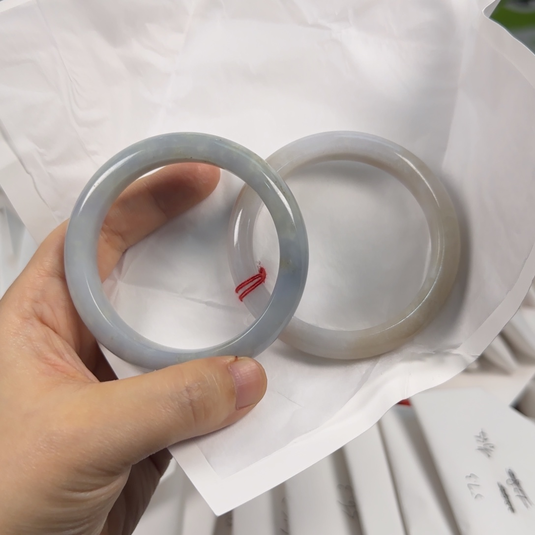 翡翠手镯未镶嵌小**语一搭一3