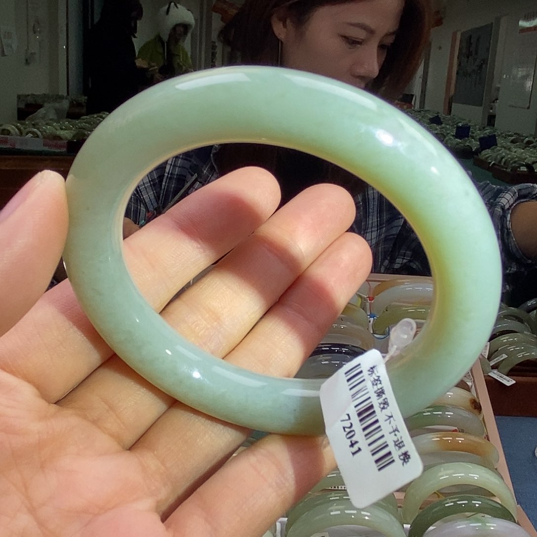 和田玉手镯未镶嵌57