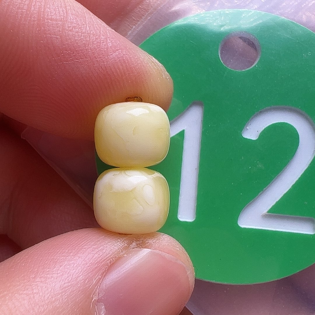 蜜蜡未镶嵌珠宝奇石8m m