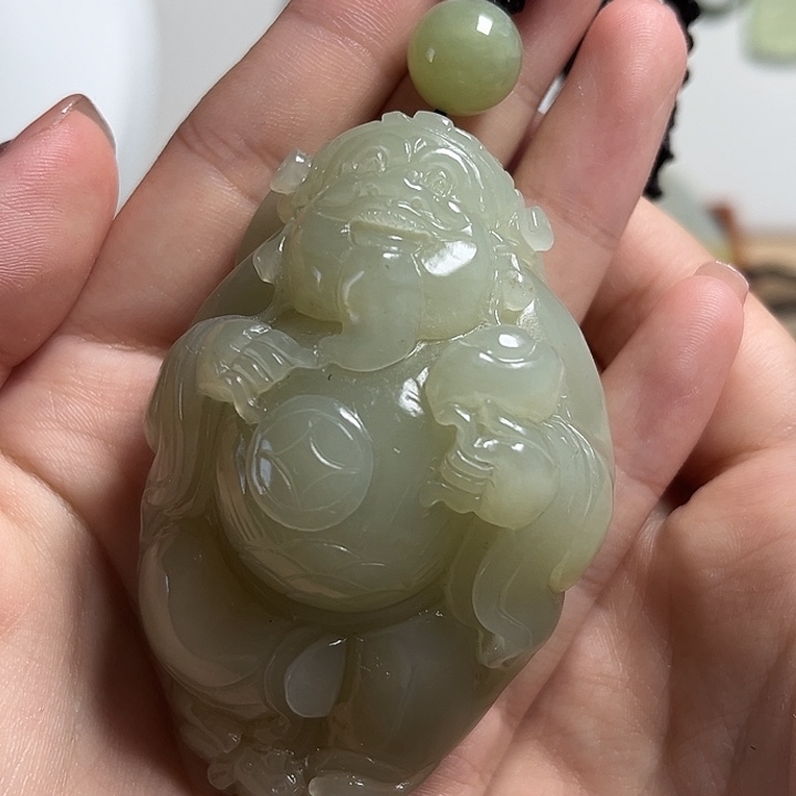 未镶嵌和田玉（糖玉）把件