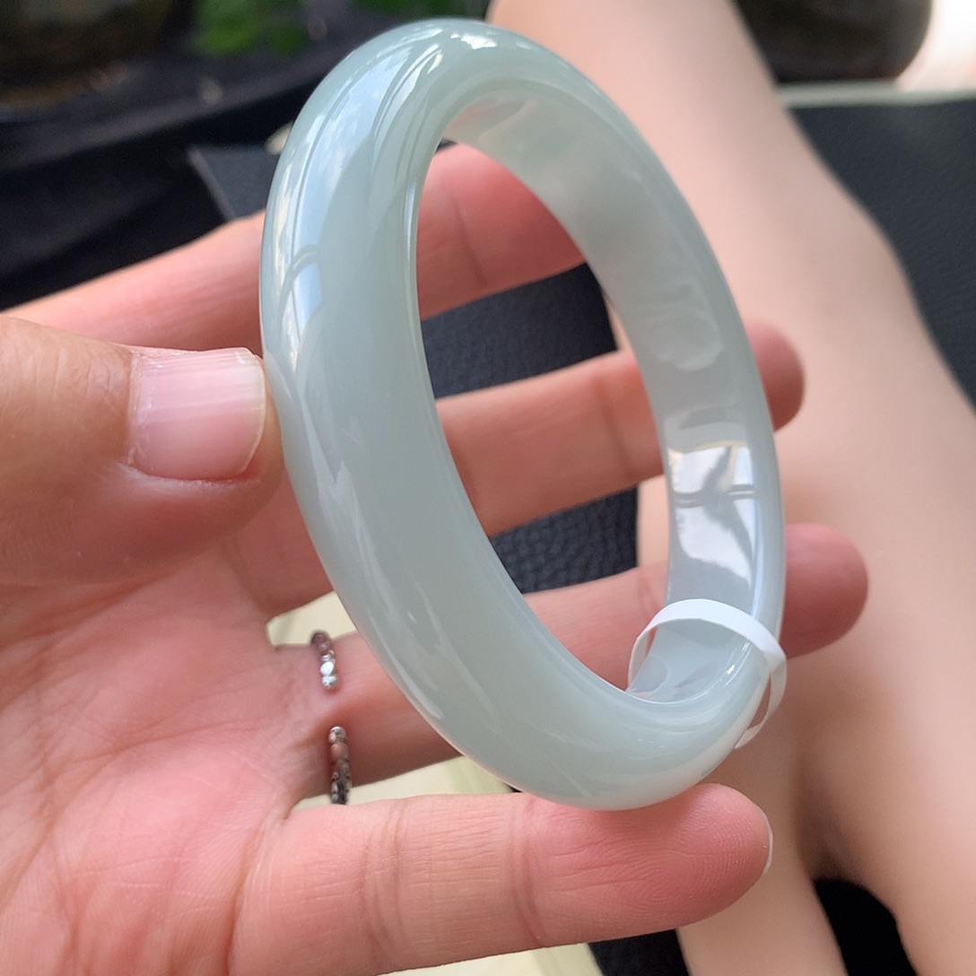 翡翠未镶嵌手镯5号
