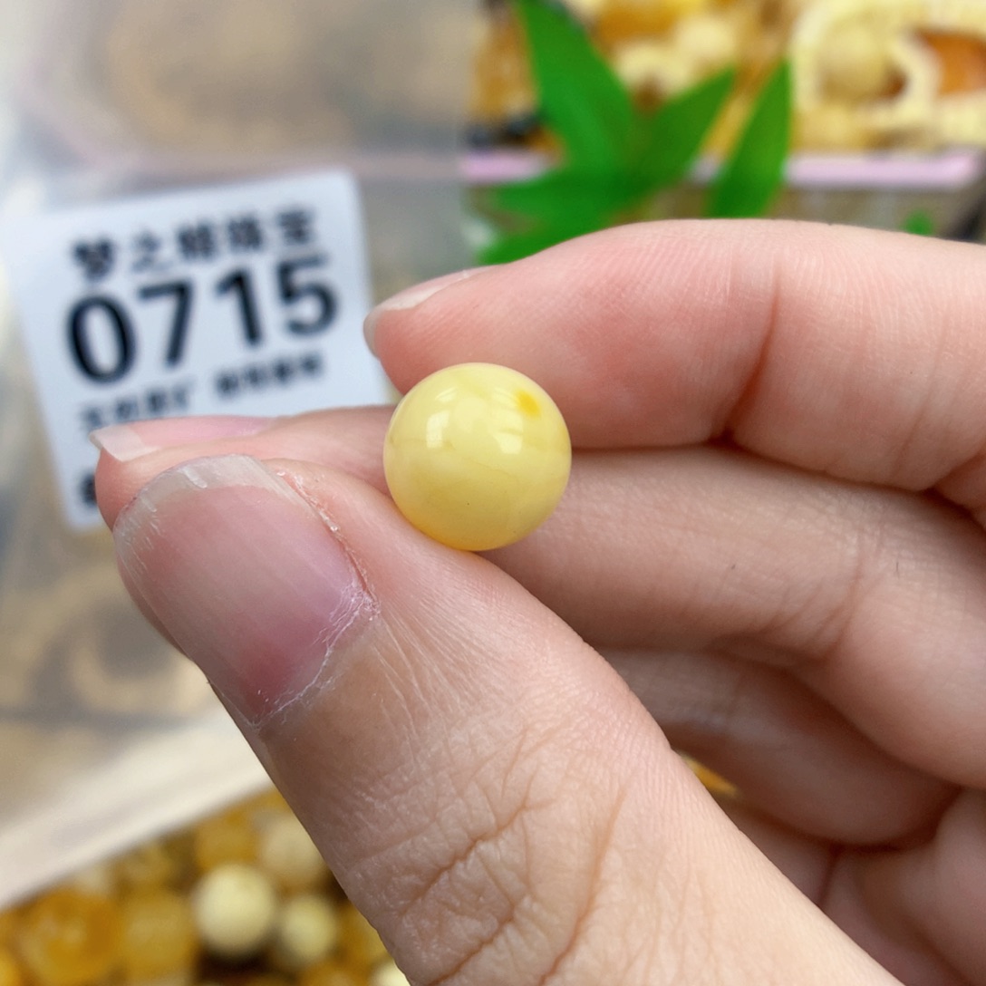 裸石琥珀未镶嵌10