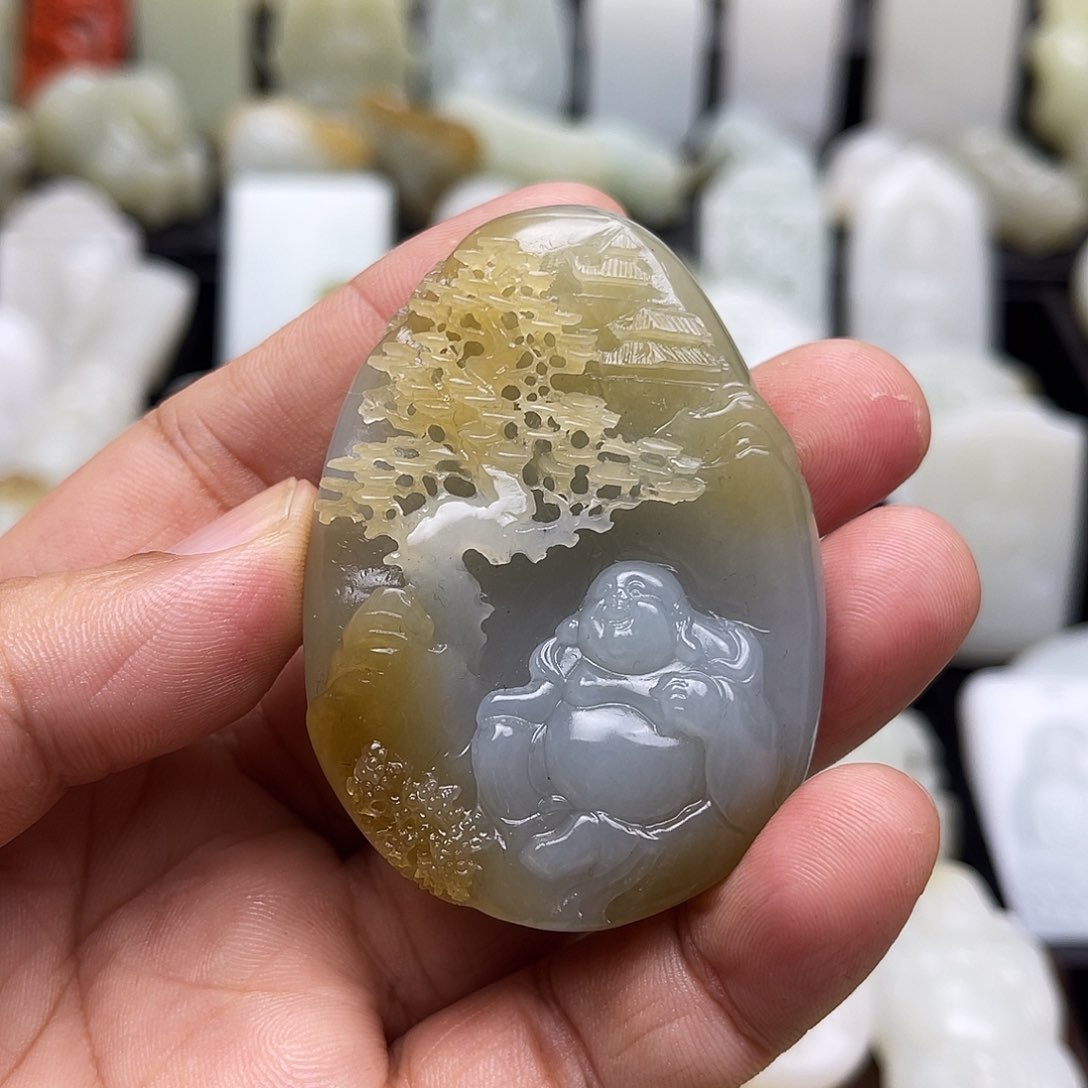 和田玉颈饰未镶嵌