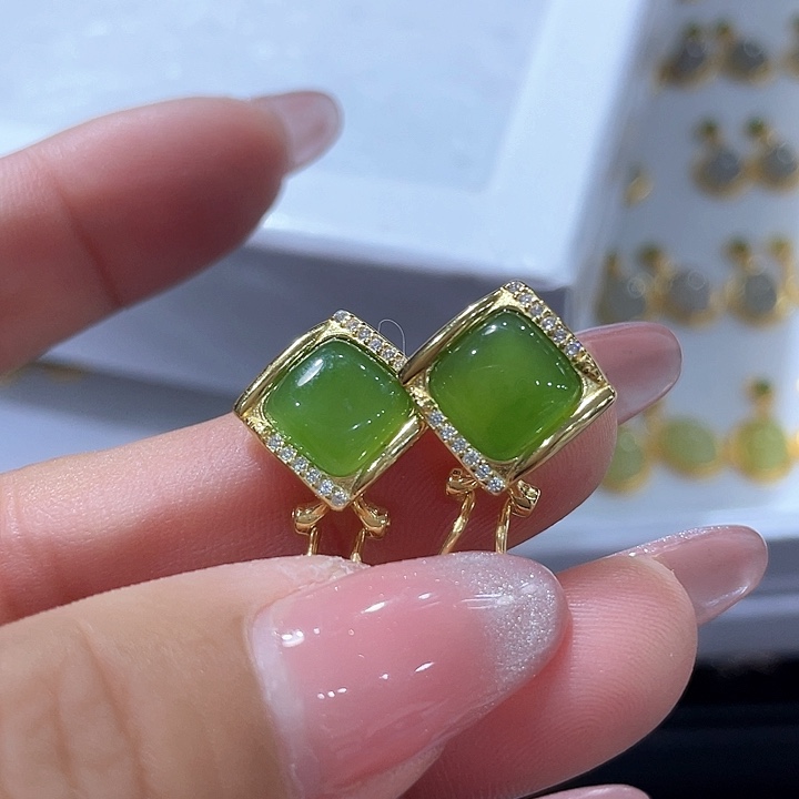 和田玉（碧玉）耳饰银S925镶嵌