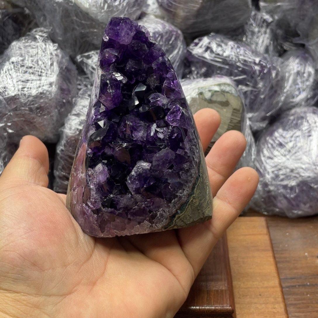 水晶大型摆件（非配饰）未镶嵌